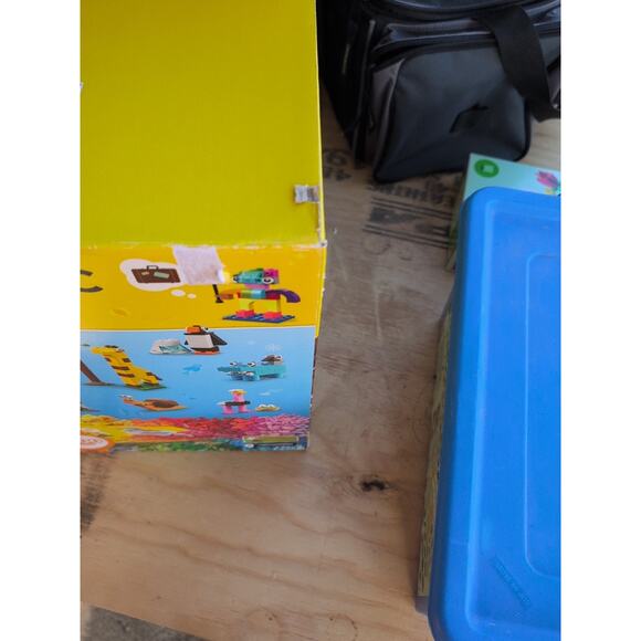 LEGO Classic 11011 BRICKS AND ANIMALS 1500 pieces brand new sealed bags NOB - Picture 2 of 5